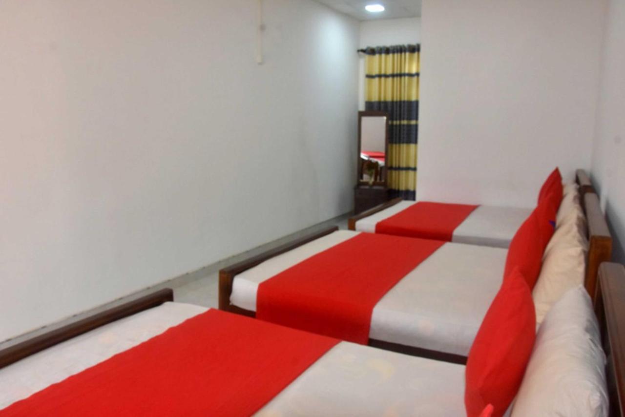 Meegahapokuna Resort Anuradhapura Luaran gambar