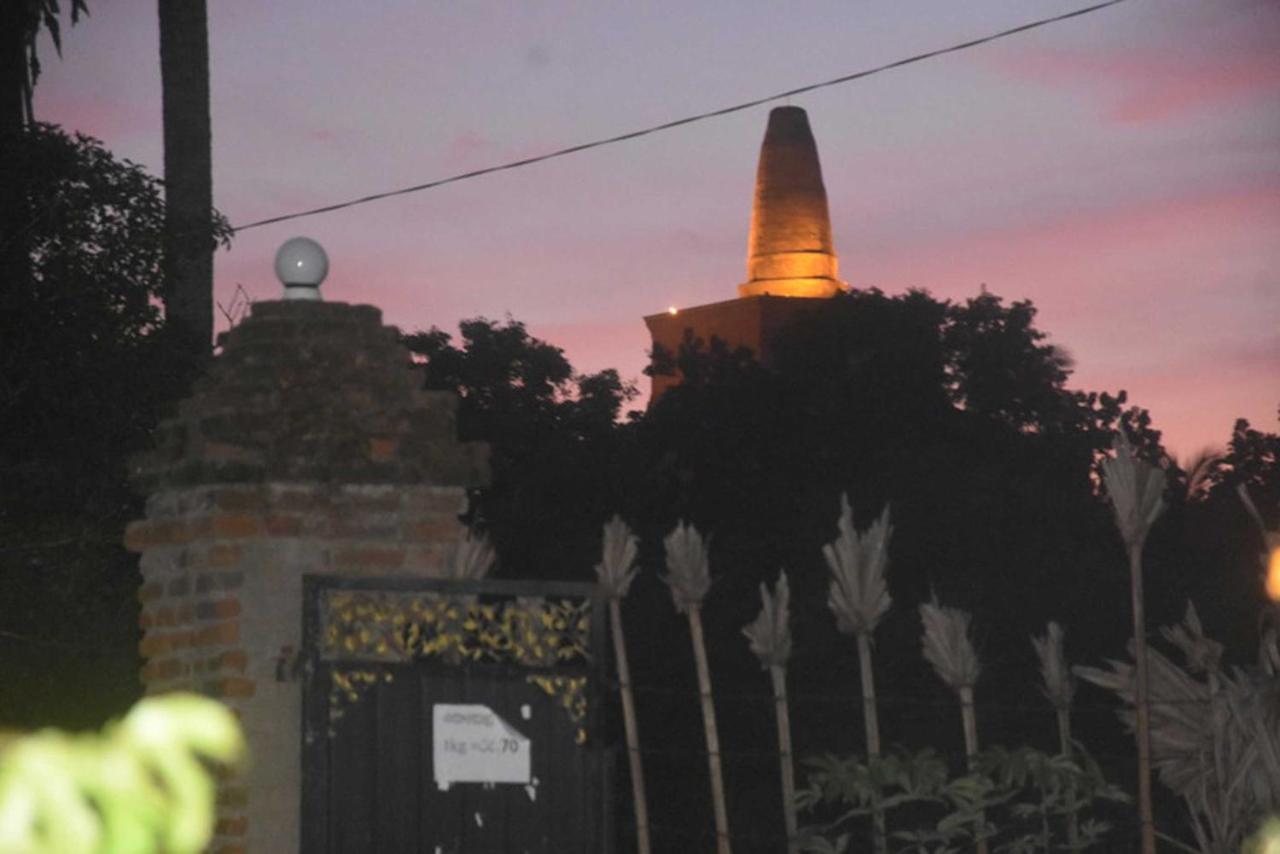 Meegahapokuna Resort Anuradhapura Luaran gambar