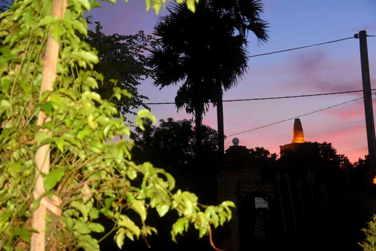 Meegahapokuna Resort Anuradhapura Luaran gambar