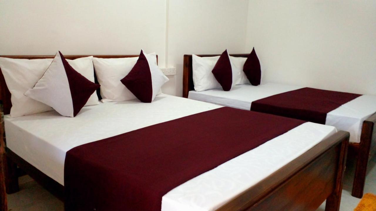 Meegahapokuna Resort Anuradhapura Luaran gambar